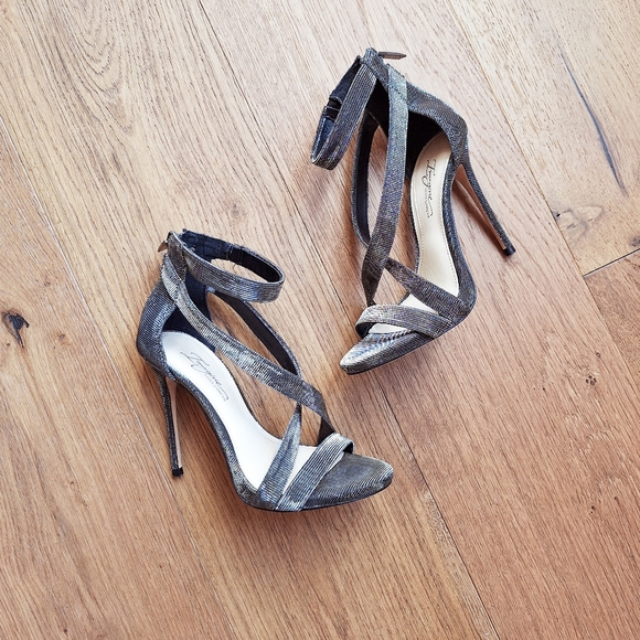 Imagine Vince Camuto metallic Heels - Picture 5 of 15